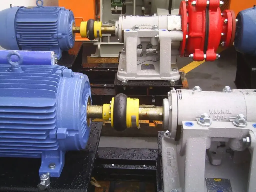 Alineacion de bombas de agua - Alcoinsac